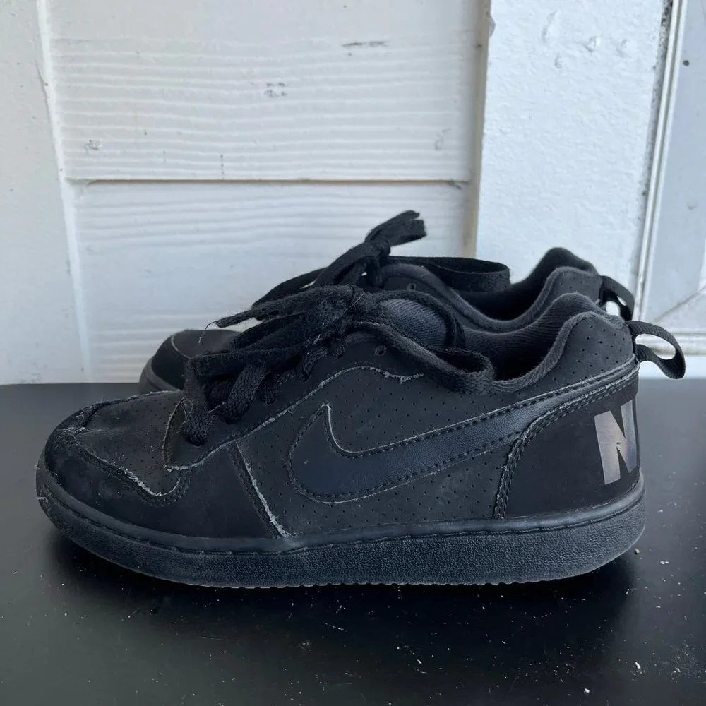 Nike Kids Court Borough Low 2 Grade School Black Shoes Sneakers Size 3.5